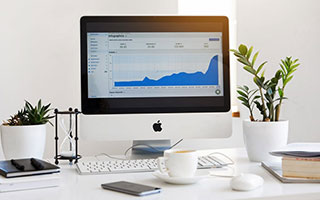 旺财28官网-雪天怕滑倒？这样走路试试